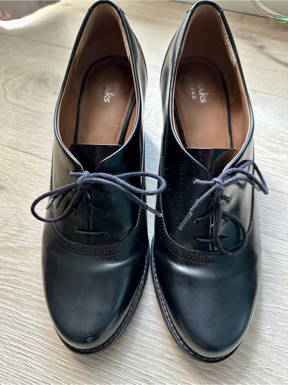 Clarks Black Leather Lace-Up Derby Shoes